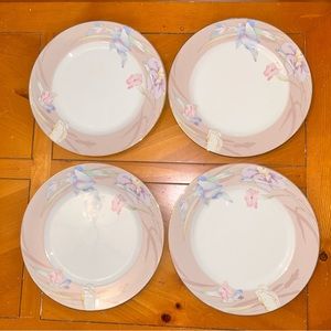 Mikasa Charisma Beige Pink Gold Trim Floral Iris Dinner 2  Plates